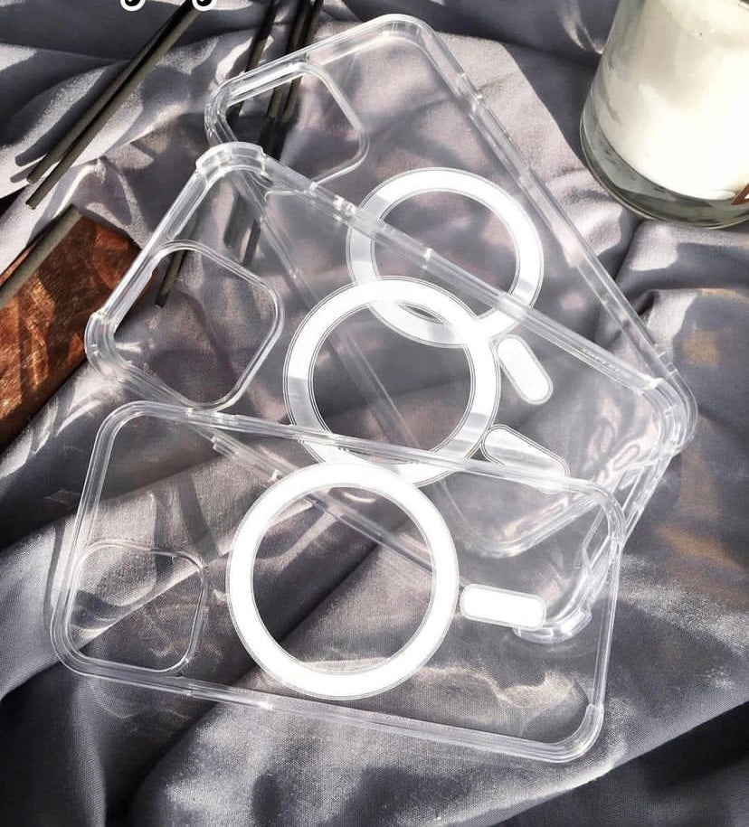 Clear iPhone 14 Pro MagSafe Case